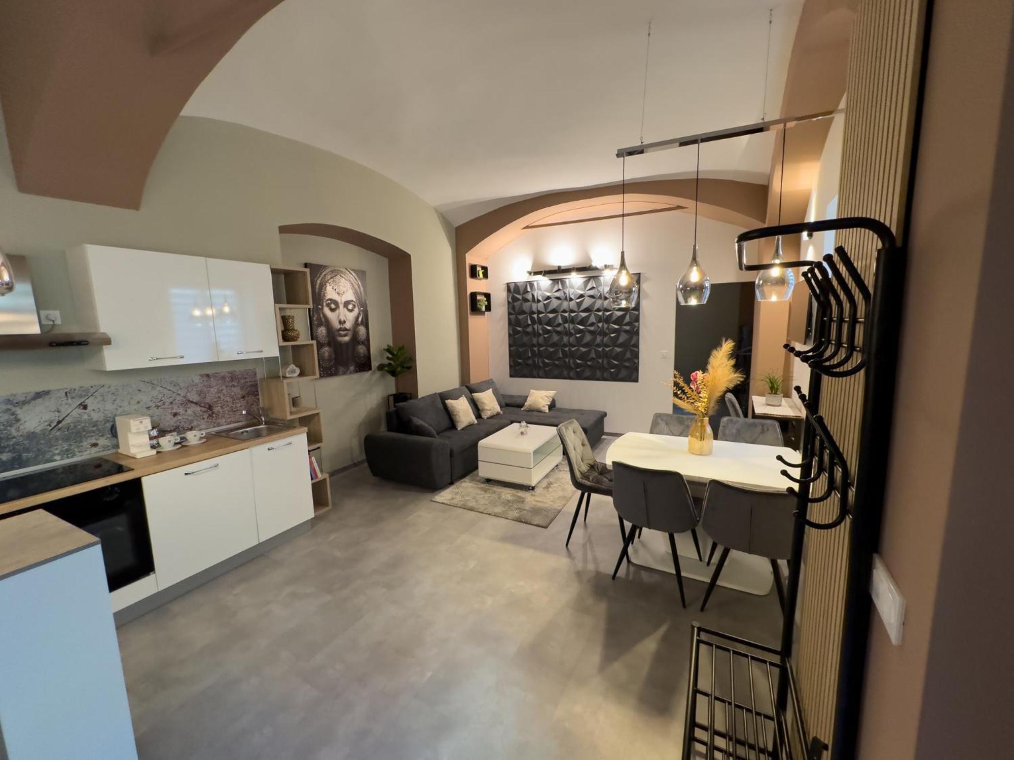 Apartments Adamas Celje Exterior photo